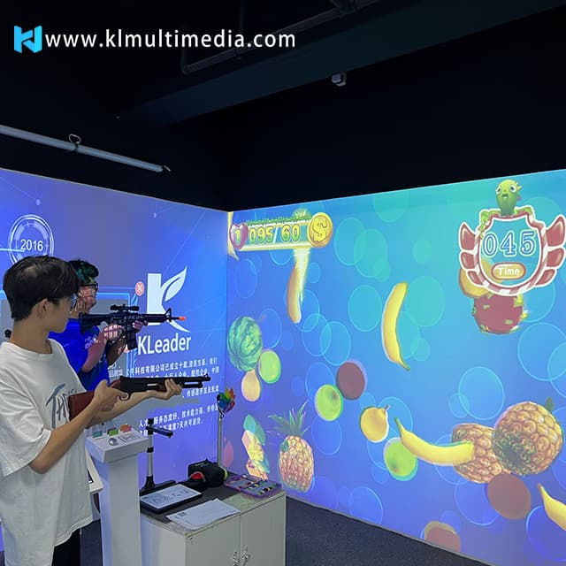 Juego de disparos con proyector