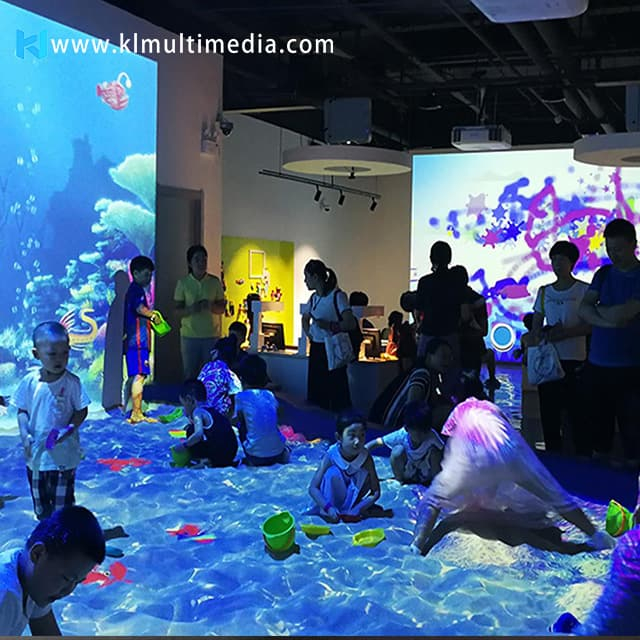 Playa de arena interactiva