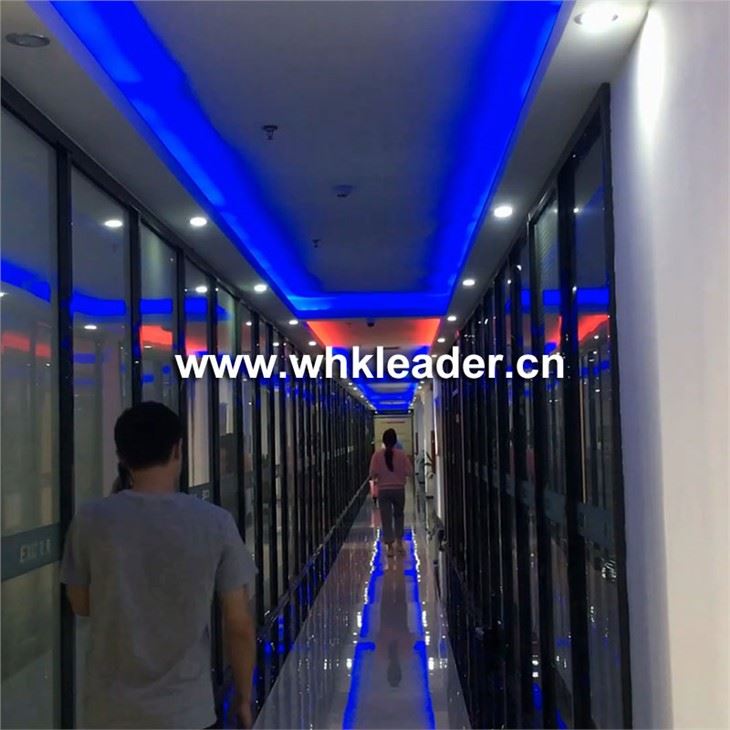 Luces de pasarela inteligentes