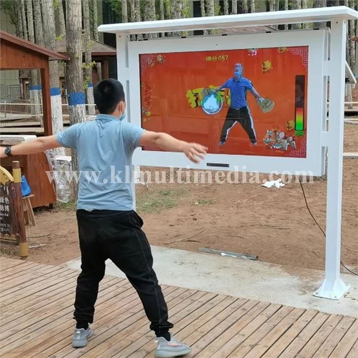 Juegos interactivos al aire libre