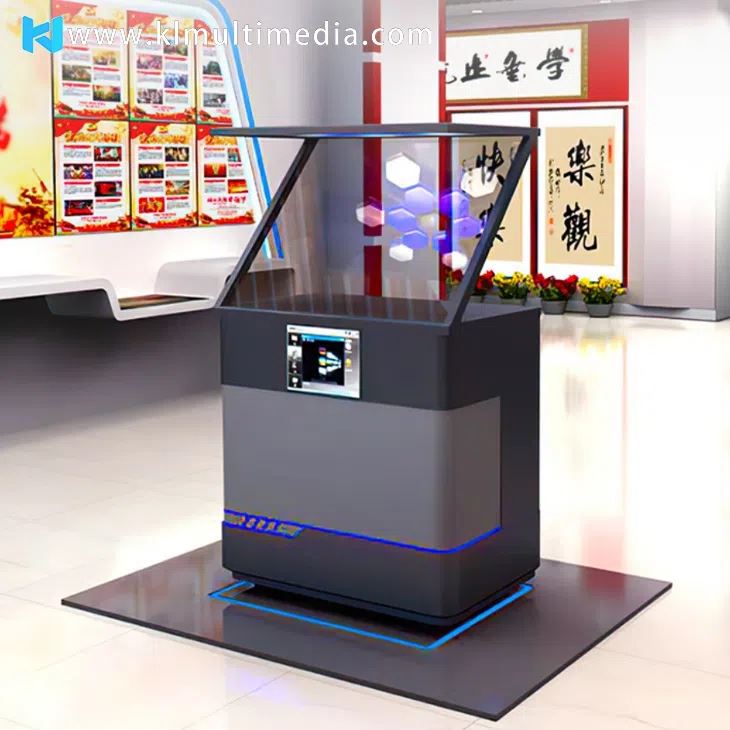 Pirámide de holograma