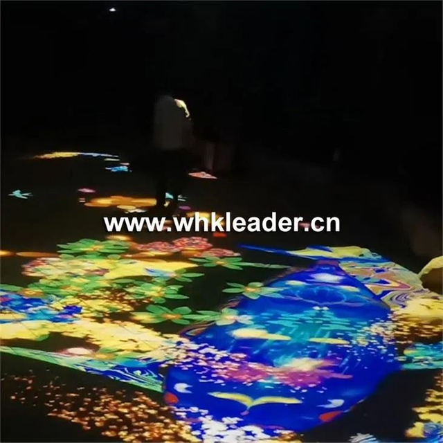 Exposición inmersiva de ballenas